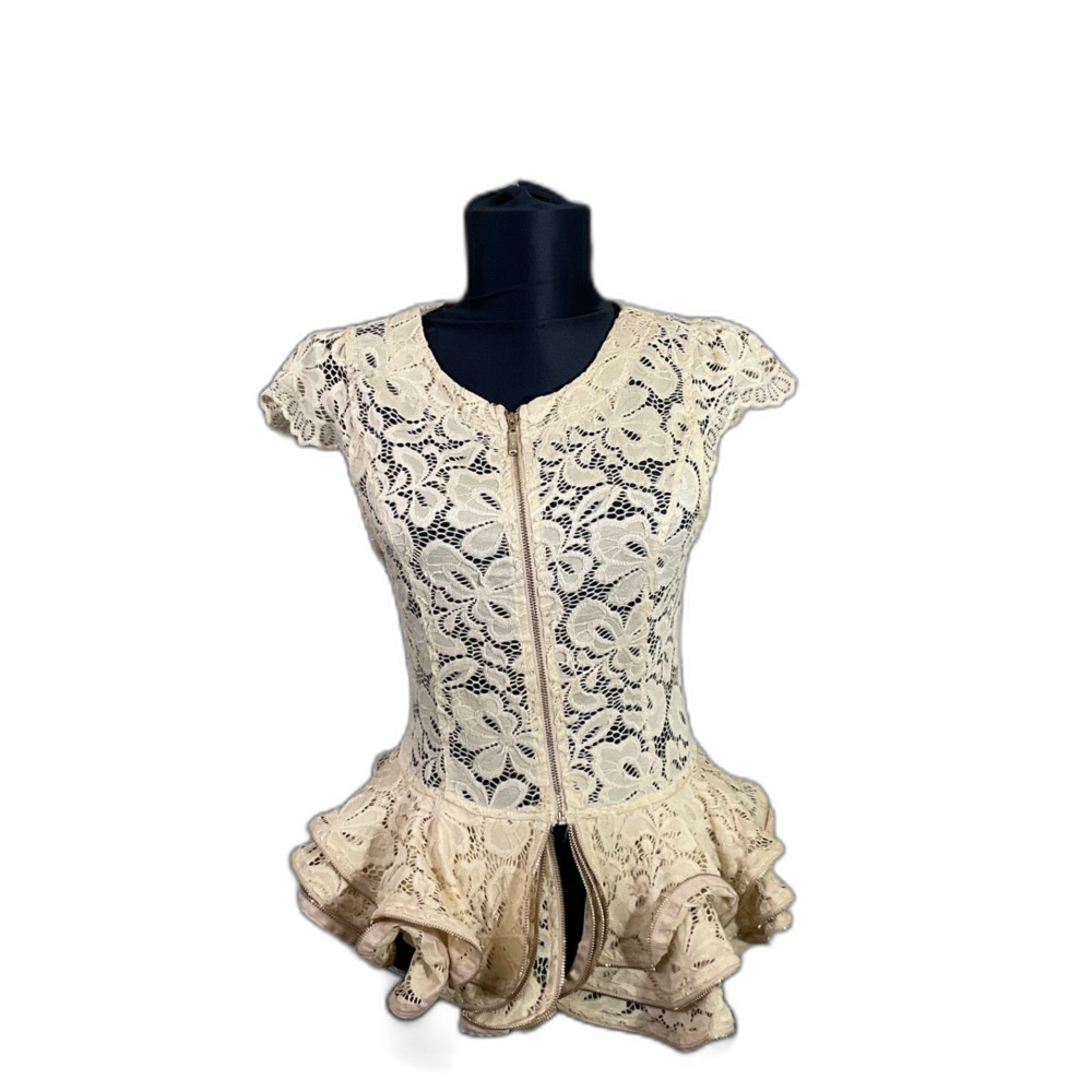 OhYes Top Women’s size S Peplum Jacket Fairy Grunge Lace Party Feminine Full Zip